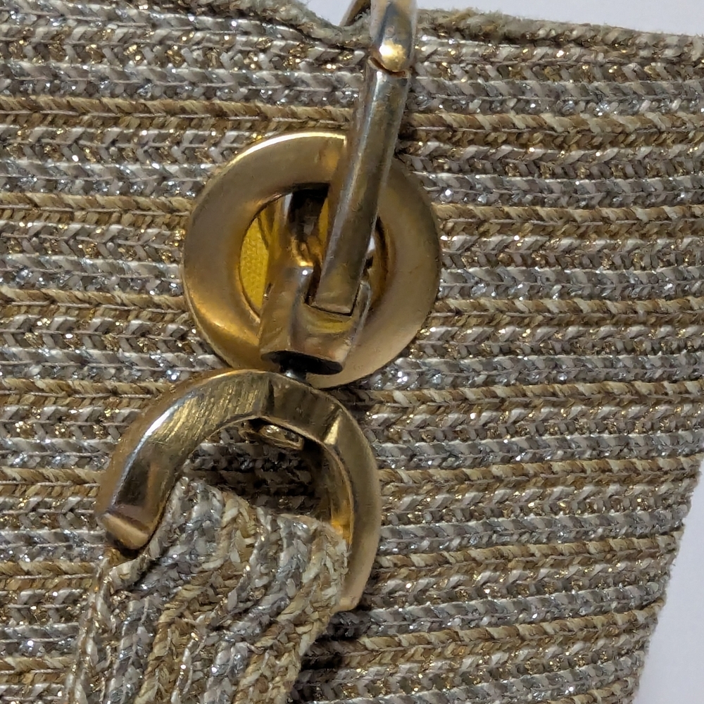Eric Javits Metallic Silver & Straw Bag - Picture 13 of 16
